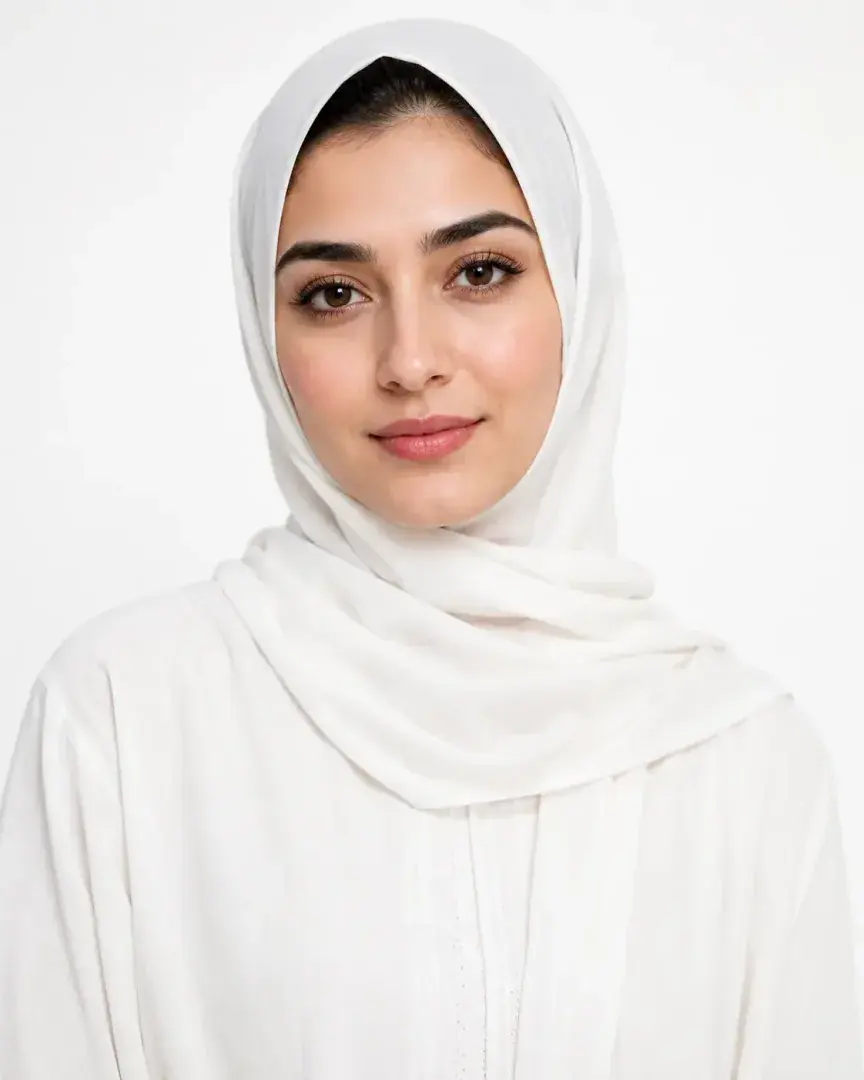 White Studio Minimal Hijab DP — Instagram Hijab DP aesthetic modest profile picture